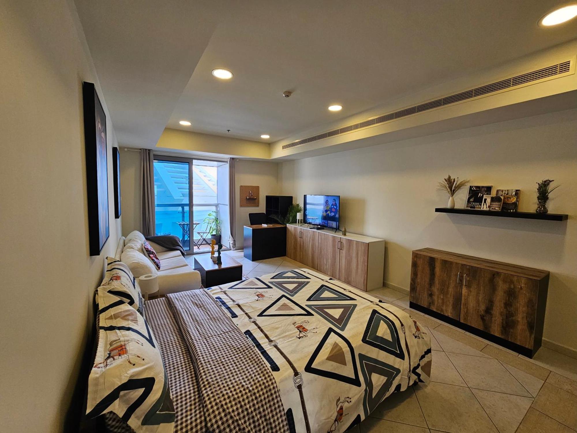 Super Host At Highest Residential Tower In The World, Private Rooms In A Shared Apartment Dubai Room photo